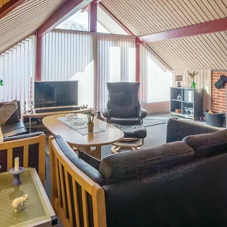 Two-bedroom Holiday In Hemmet