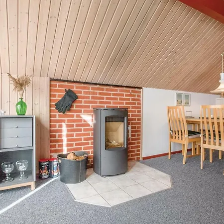 Two-bedroom Holiday In * Hemmet