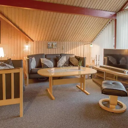 Σπίτι διακοπών Two-bedroom Holiday In *