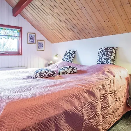 Two-bedroom Holiday In * Hemmet