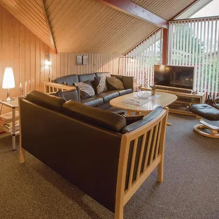 Two-bedroom Holiday In *